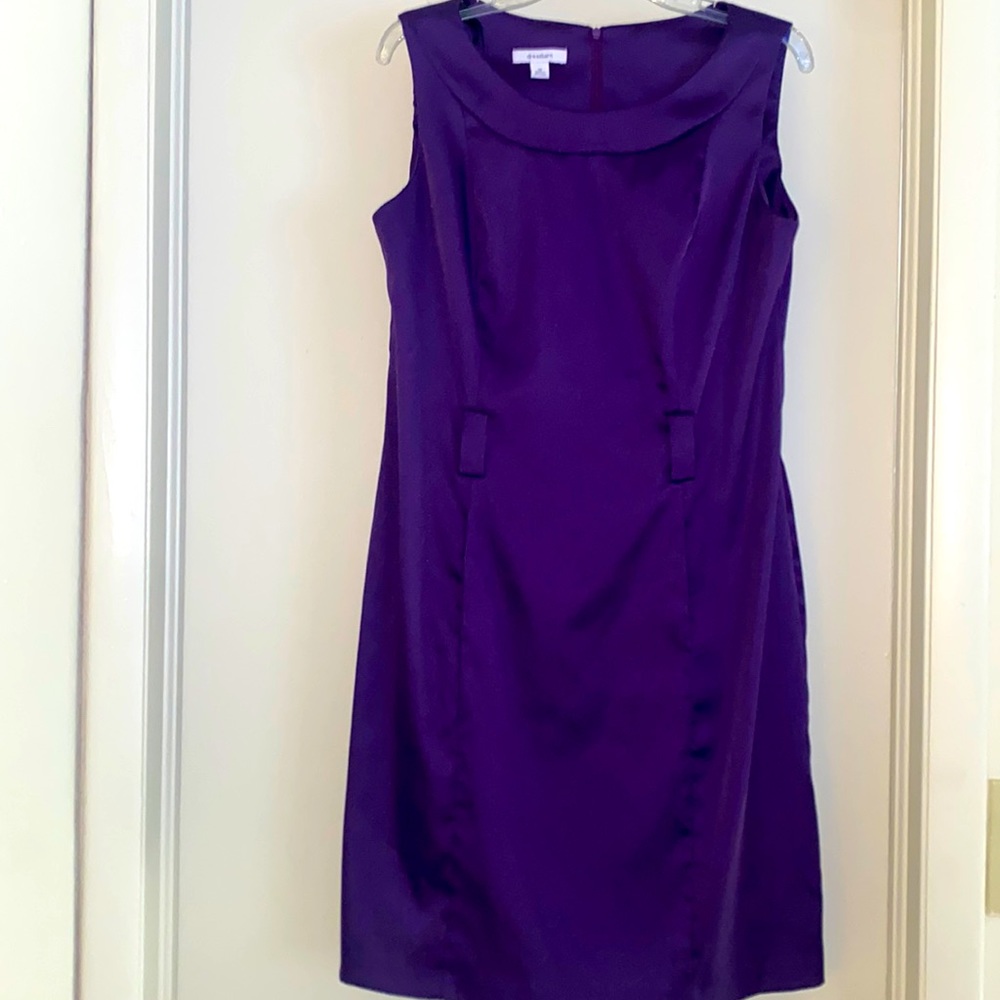 Dress Barn purple dress with front pocket and belt loops. Women’s size 14.